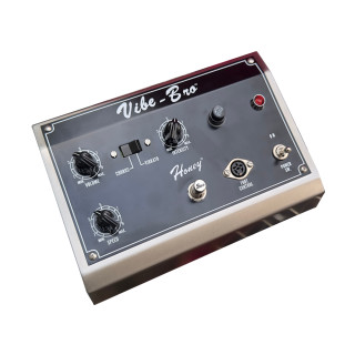 Vibe-Bro Chorus-Vibrato Pedal U.S. (120V Only!)
